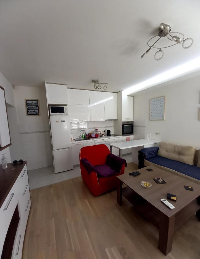 Skopje Contemporary Apartment Экстерьер фото